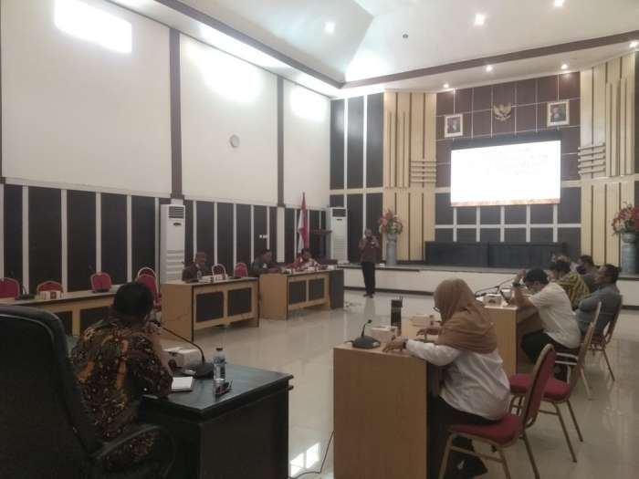 Kesbangpol Kota Gorontalo Rapat Verifikasi Bantuan Parpol